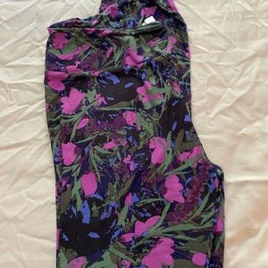 Lularoe leggings!